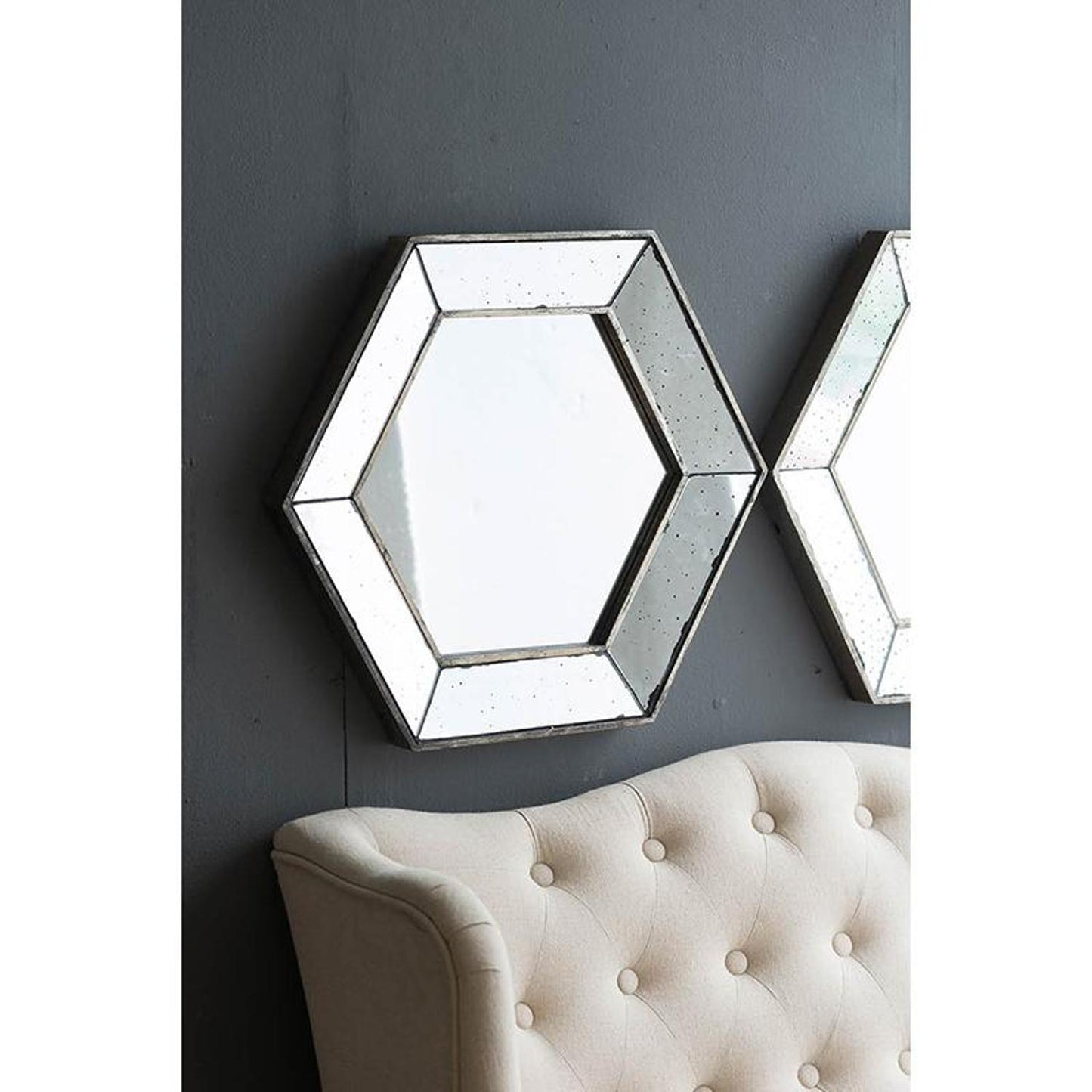 18" Hexagon Wall Mounted Vintage Style Glass Frame Accent Mirror-3