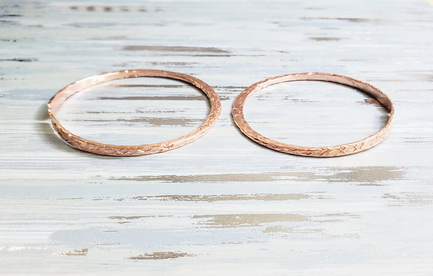 Stackable Hammered Double Canted Angle Bangles