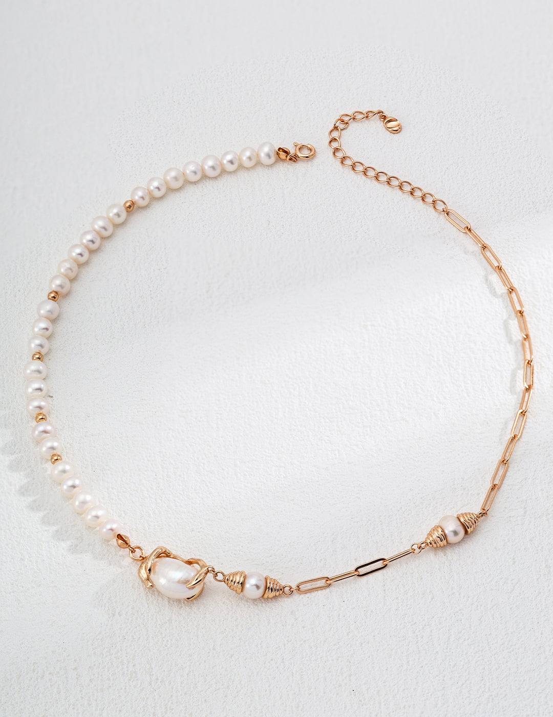 Irregular Design Pearl Necklace-0