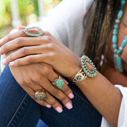 Collection image for: Rings that sparkle with vintage charm!