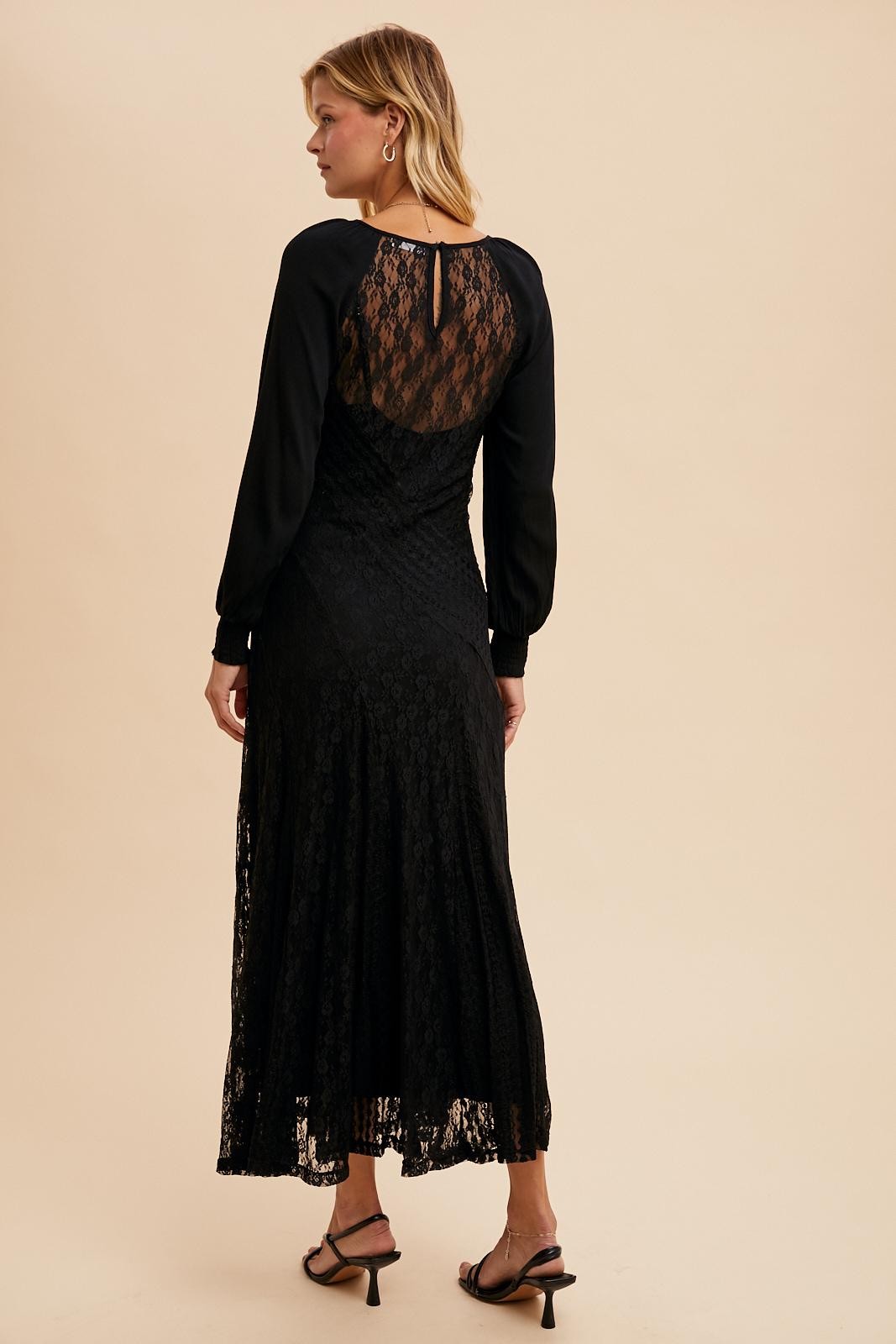 Raglan Vintage Lace Paneled Dress