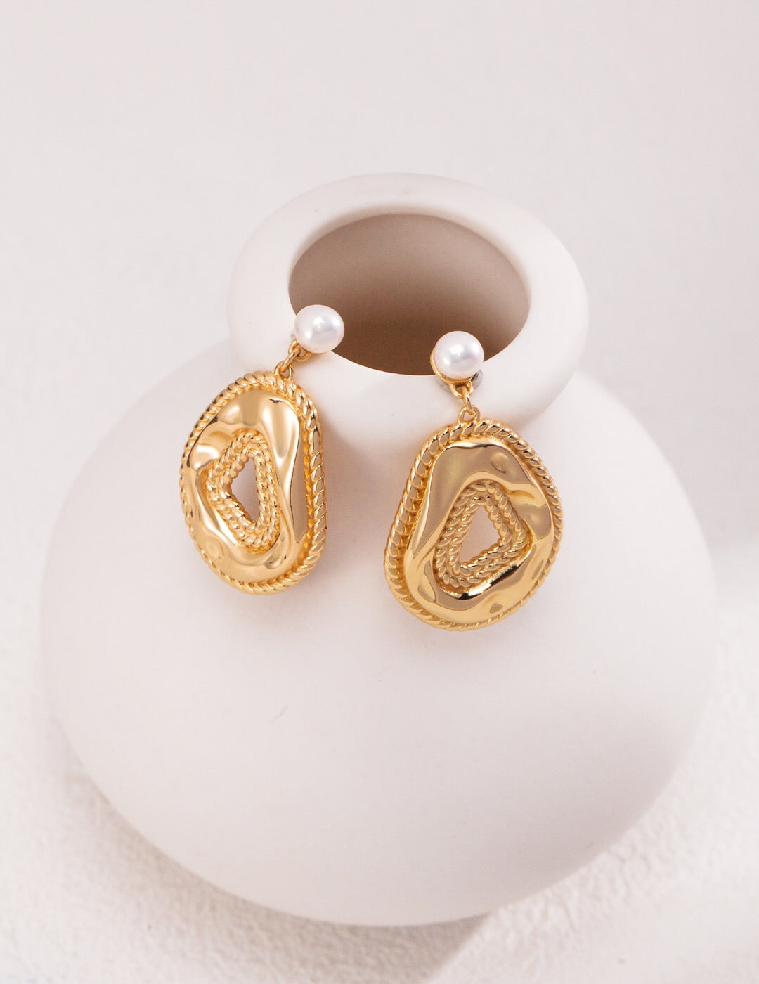 Vintage Style Natural Pearl Drop Earrings-2