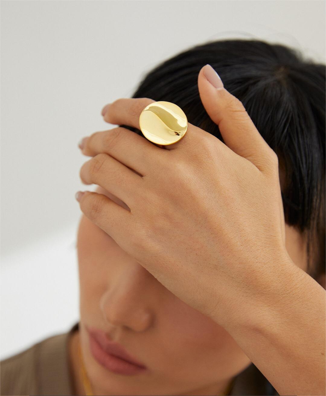 Exaggerated Geometric Shape Metal Ring-4
