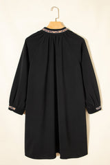 Contrast Trim V-Neck 3/4 Sleeve Mini Dress