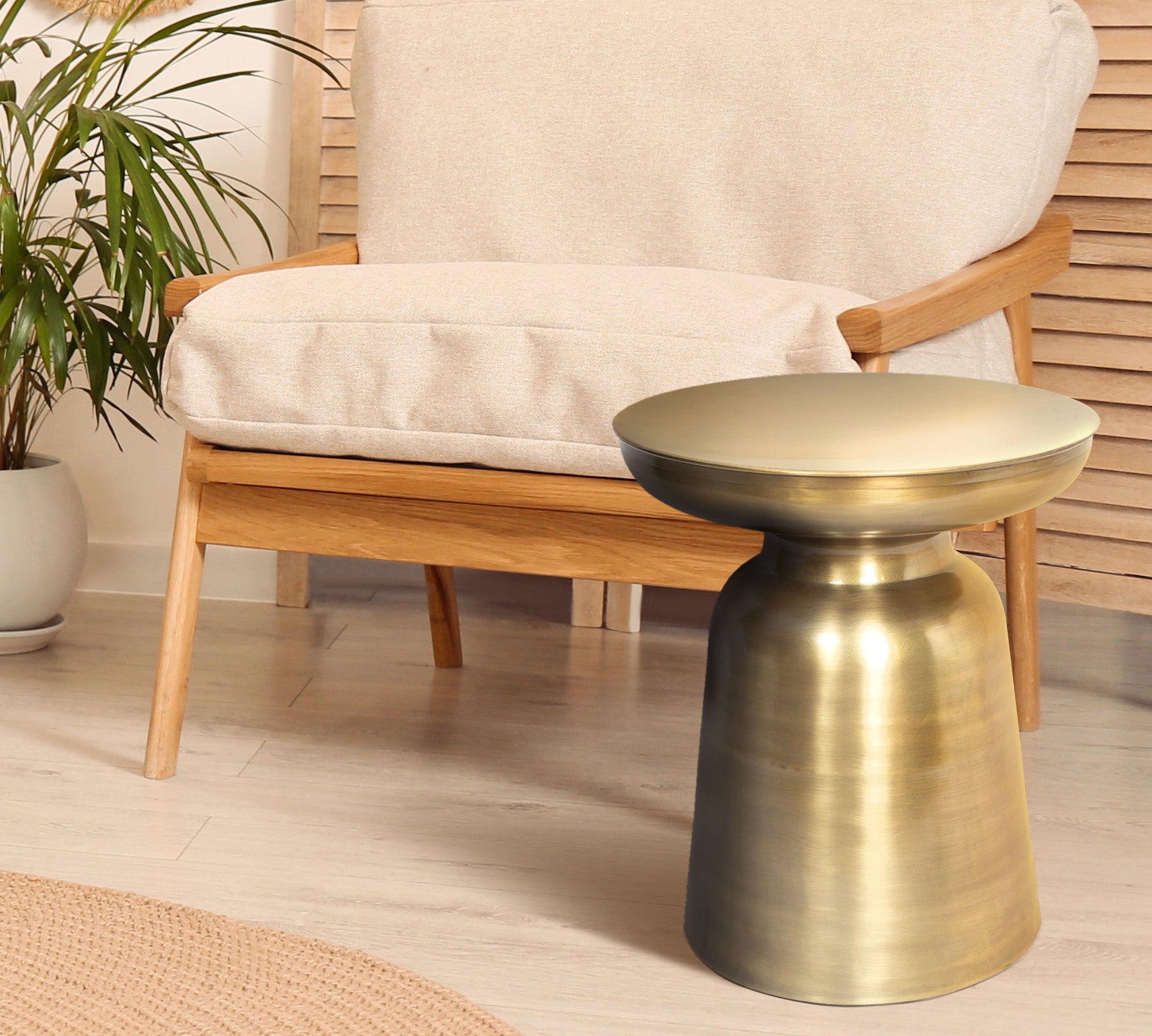 19" Gold Iron Round End Table-5