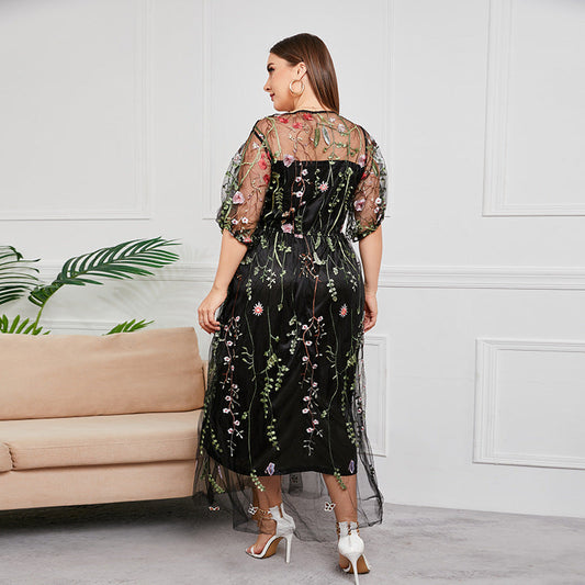 Plus Size French Hepburn Dress Women Mesh Embroidered Banquet Party Maxi Dress