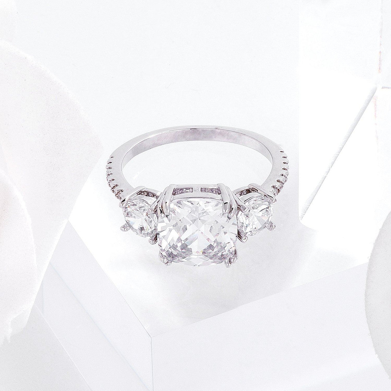The Modern Royal Elegance-0