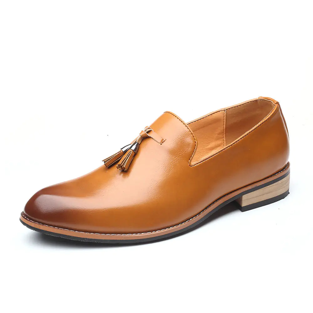 Men's Classic Preppy Style Leather Dress Shoes - Slip-On Style