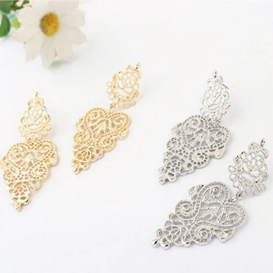 Classic Style Agnes Earrings -Gold