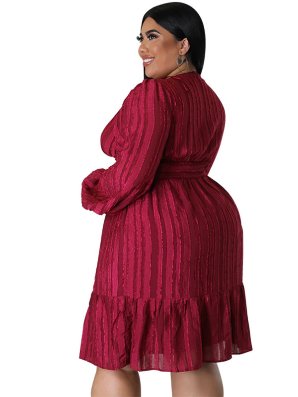 Plus Size Classic Jacquard V-Neck Sexy Long-Sleeved Mini Dress