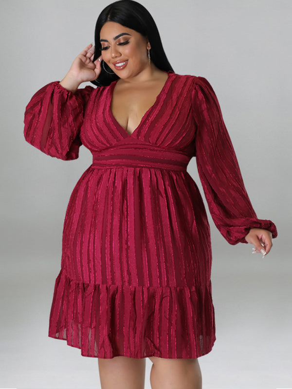 Plus Size Classic Jacquard V-Neck Sexy Long-Sleeved Mini Dress