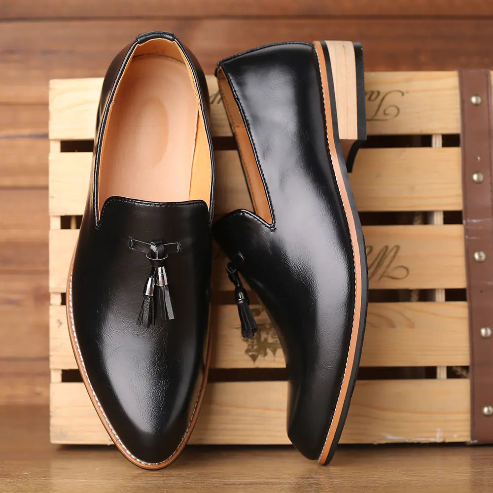 Men's Classic Preppy Style Leather Dress Shoes - Slip-On Style