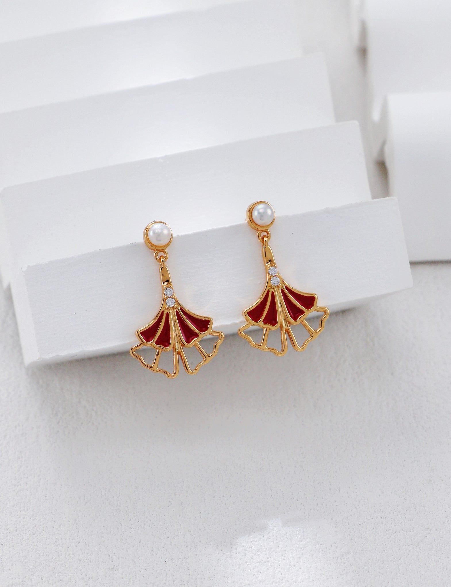 Ginkgo Leaf Red Glaze Drop Earrings-3