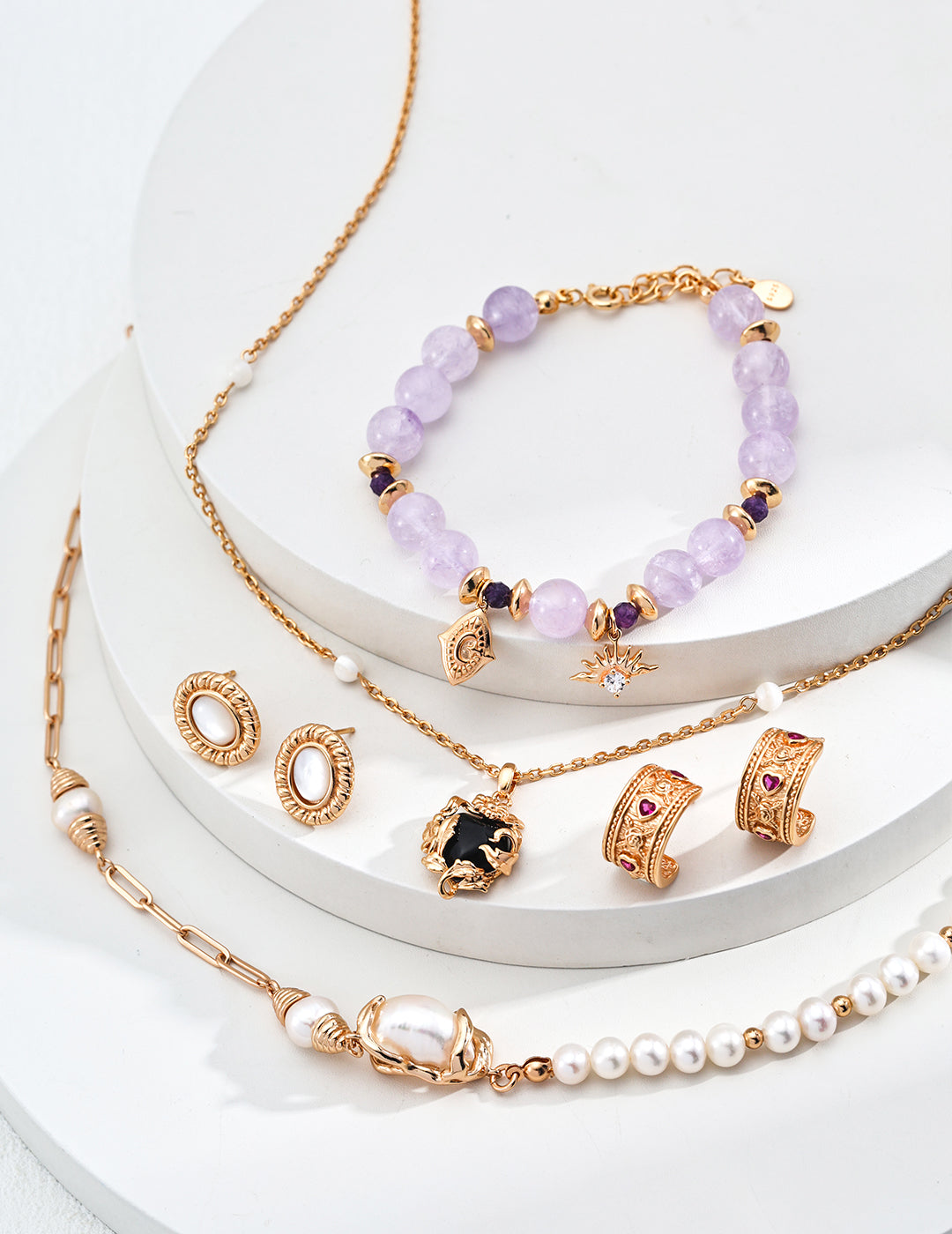 Irregular Design Pearl Necklace-4