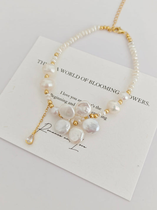 Natural Baroque Pearl Petal Bracelet-1