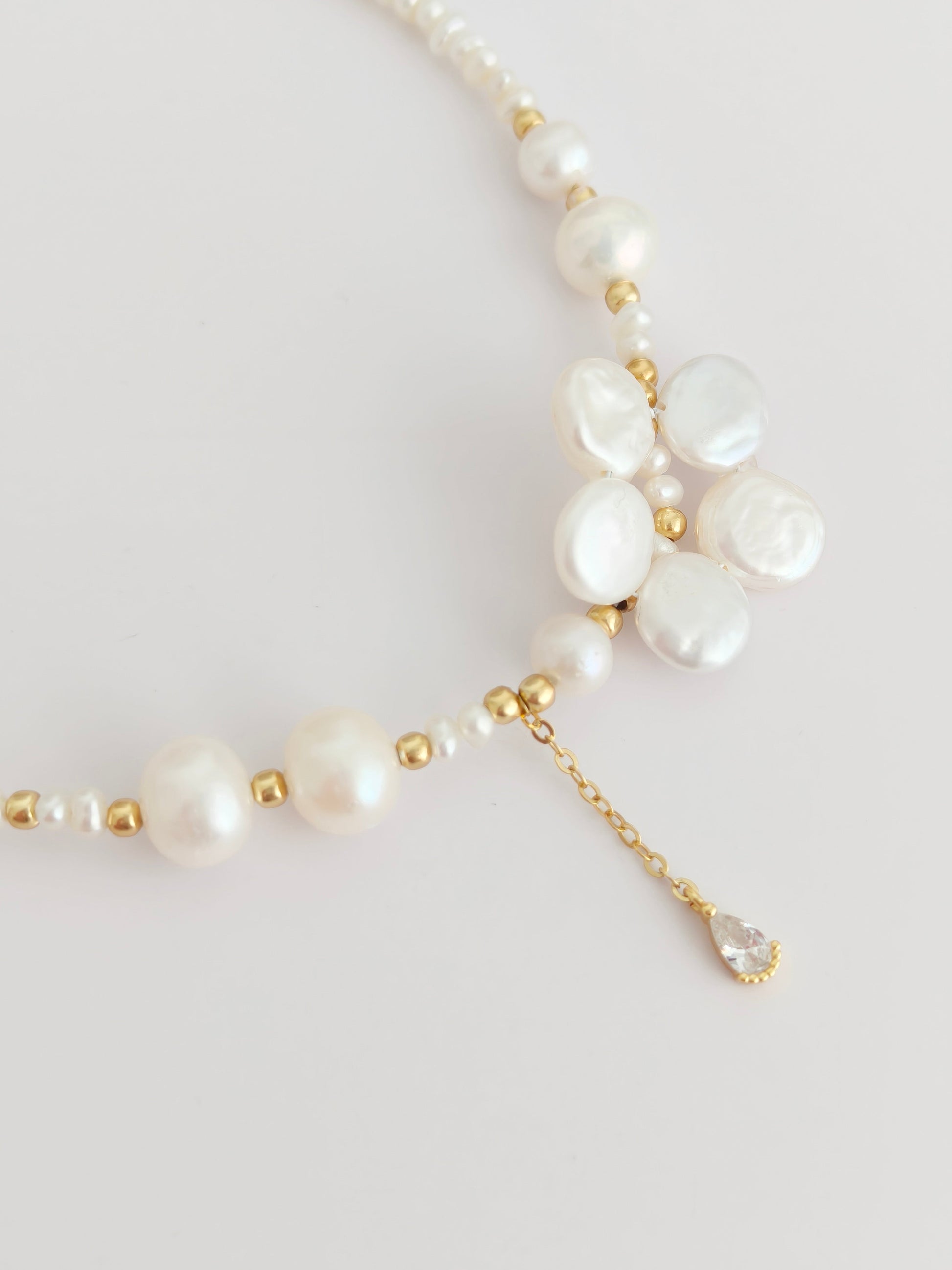 Natural Baroque Pearl Petal Bracelet-2