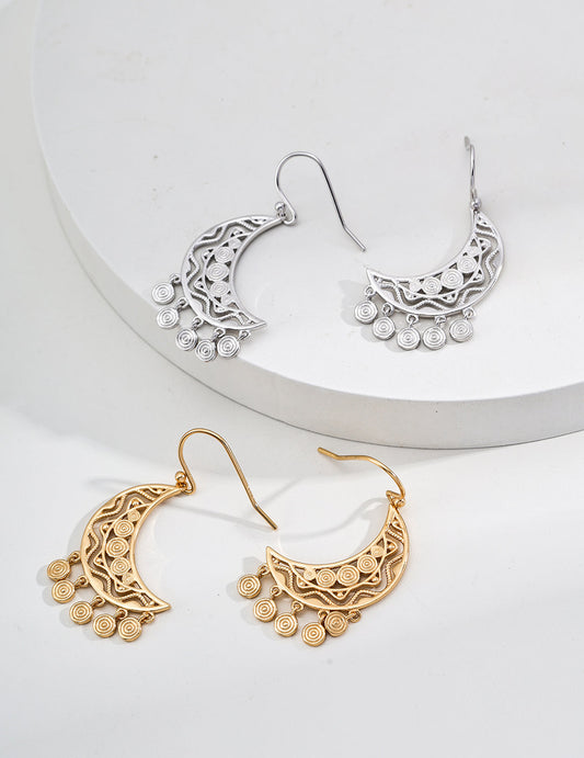 Vintage Crescent Moon Earrings-0