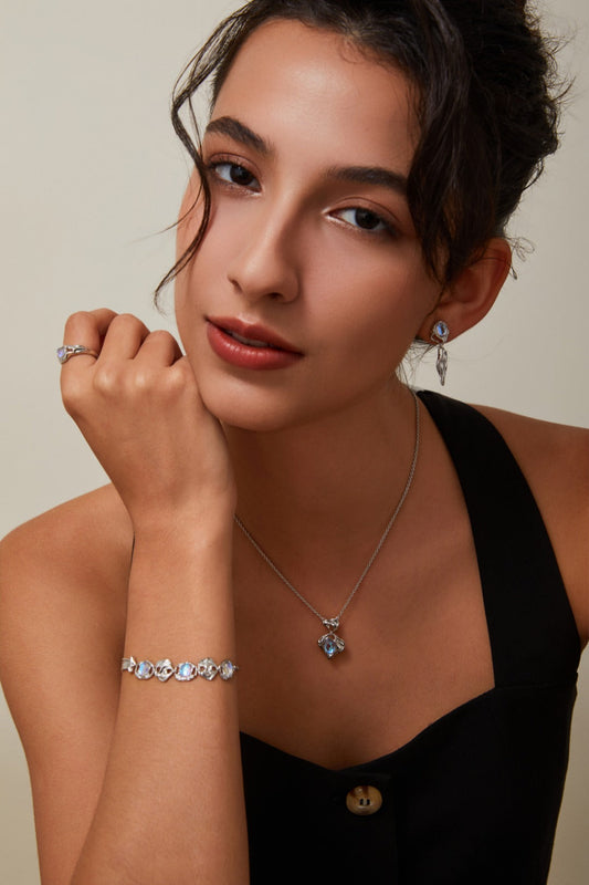 Retro Moonstone Bracelet-1